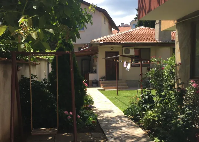 Chervenkov 2* Cernomoreț