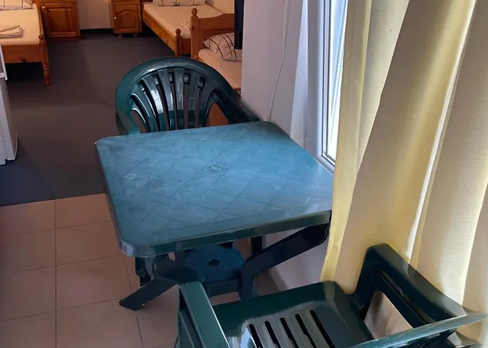 Pensiune Chervenkov 2*