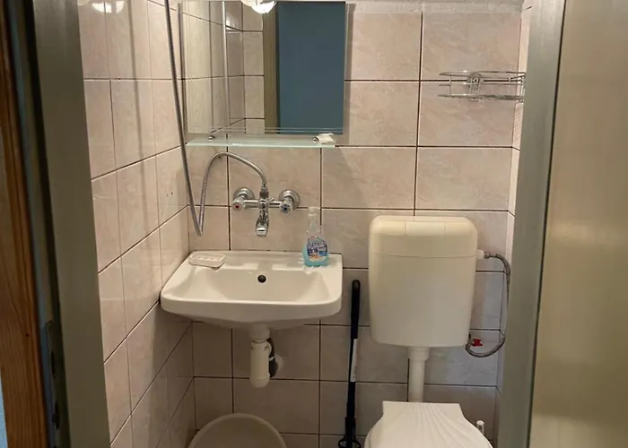 Chervenkov 招待所 切尔诺莫雷茨